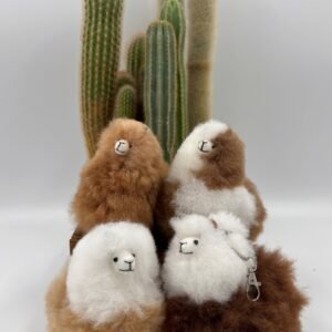 Alpakų vilnos raktų pakabukas ALPACA2 (įvairios spalvos)